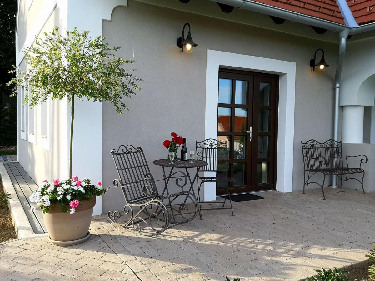 Villa Tilia Vászoly Zewnętrze zdjęcie